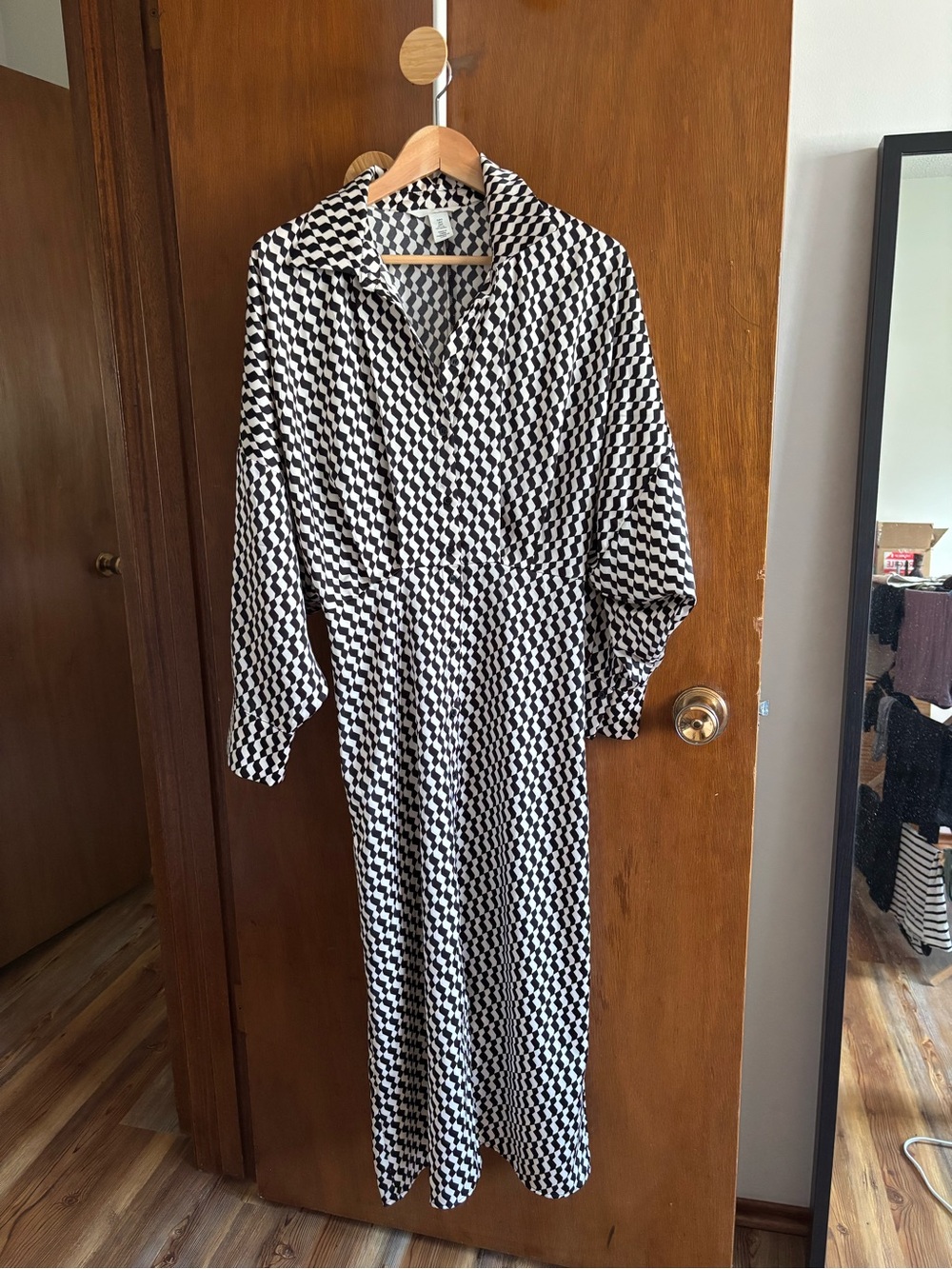 H&M Black and White Geometric Maxi Dress